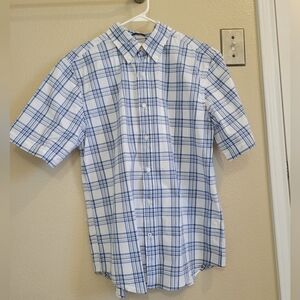 St. Johns Bay Legacy Poplin Mens button up shirt size Medium